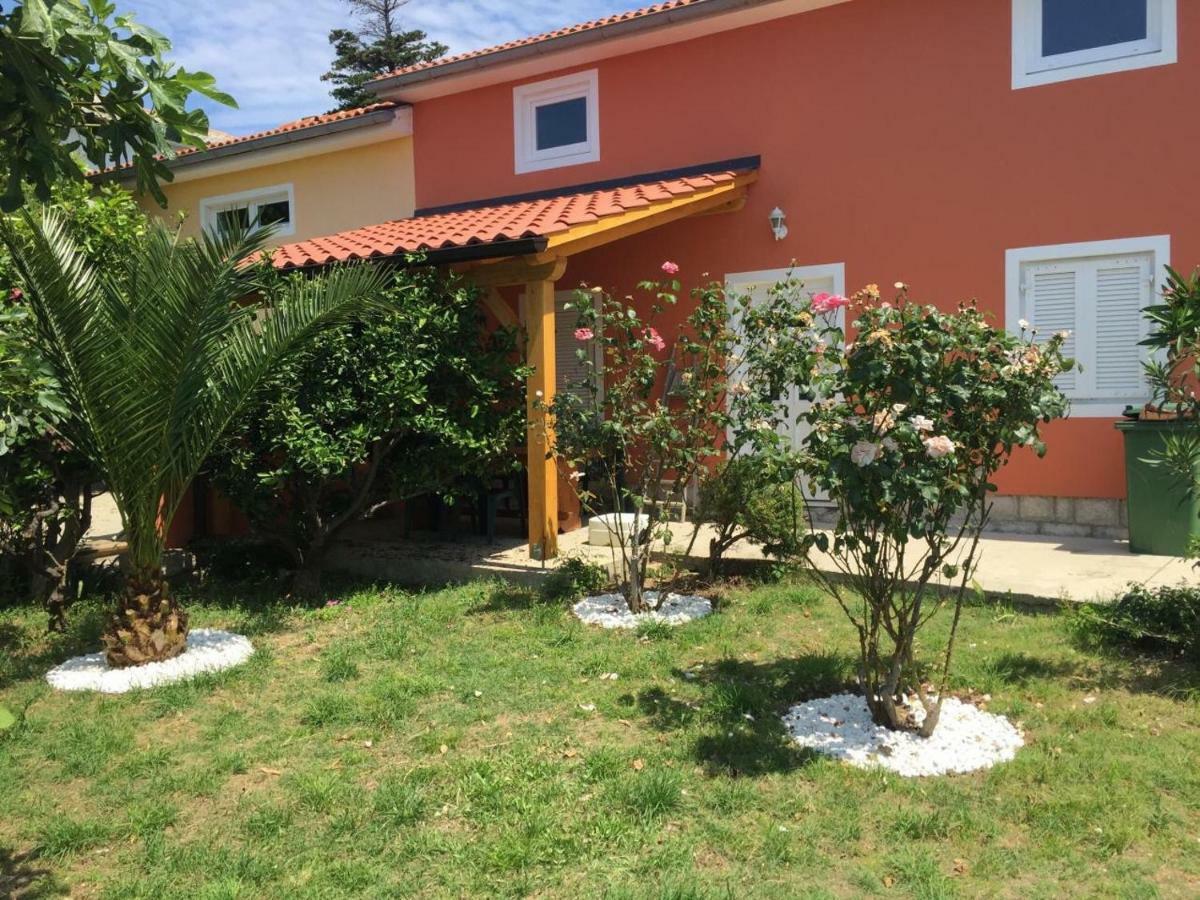 House Ema Villa Barbat na Rabu Kültér fotó