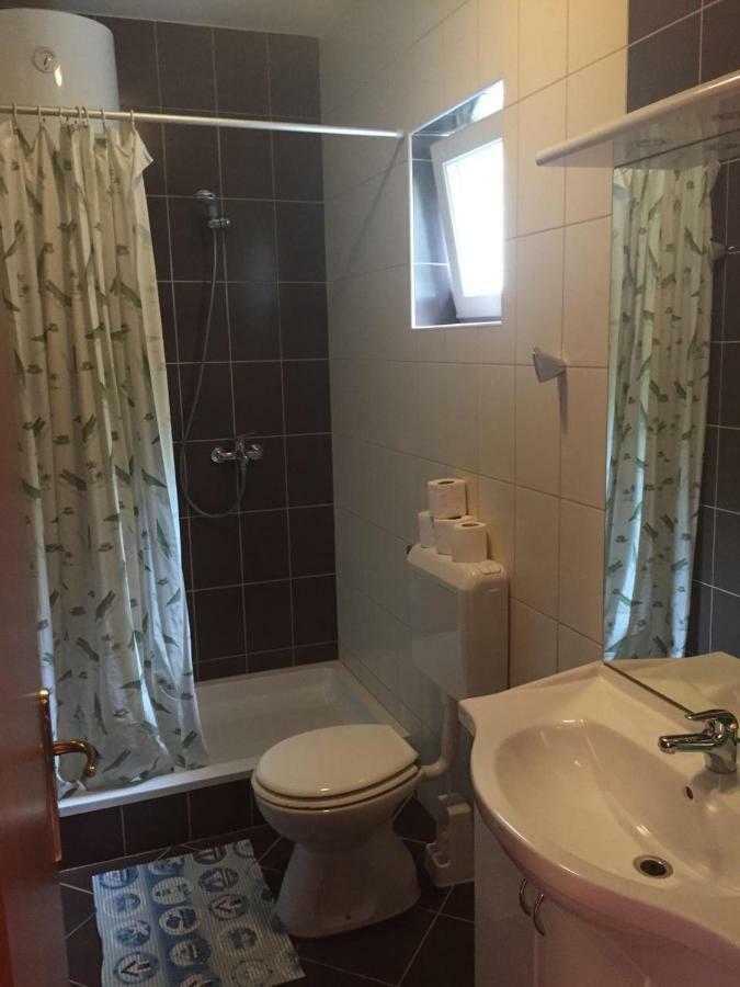 House Ema Villa Barbat na Rabu Kültér fotó